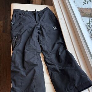 Boys Spyder Black Winter Waterproof and insulated snow Pants- great condition